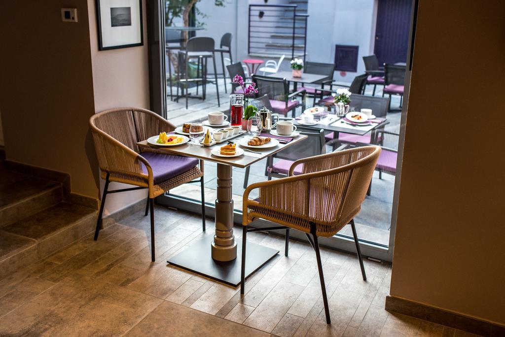 Uve Rooms & Wine Bar La Morra Bagian luar foto