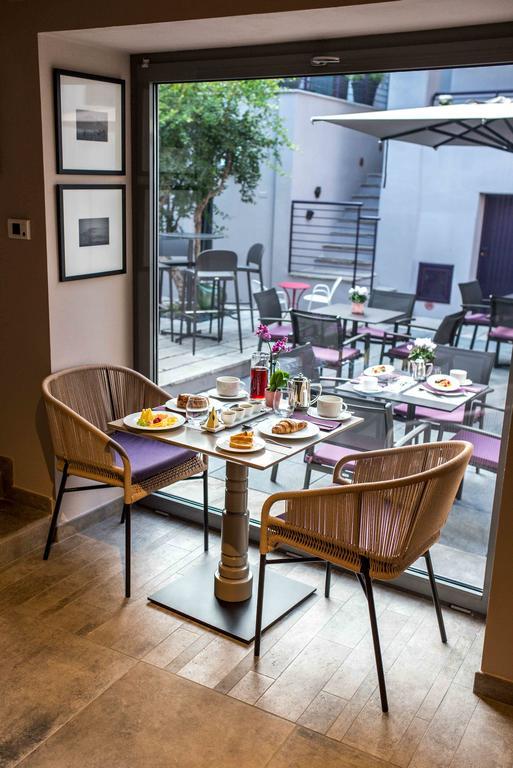 Uve Rooms & Wine Bar La Morra Bagian luar foto
