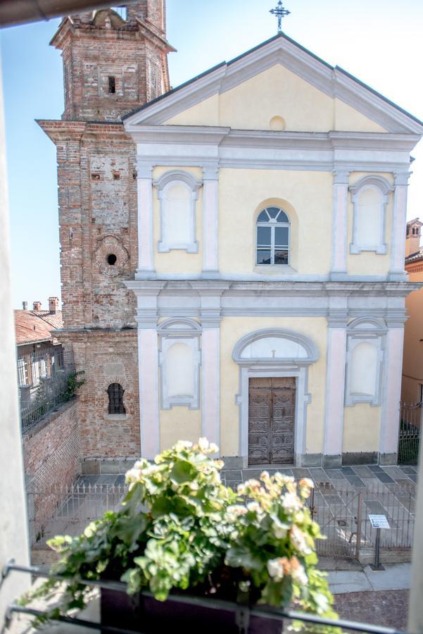 Uve Rooms & Wine Bar La Morra Bagian luar foto