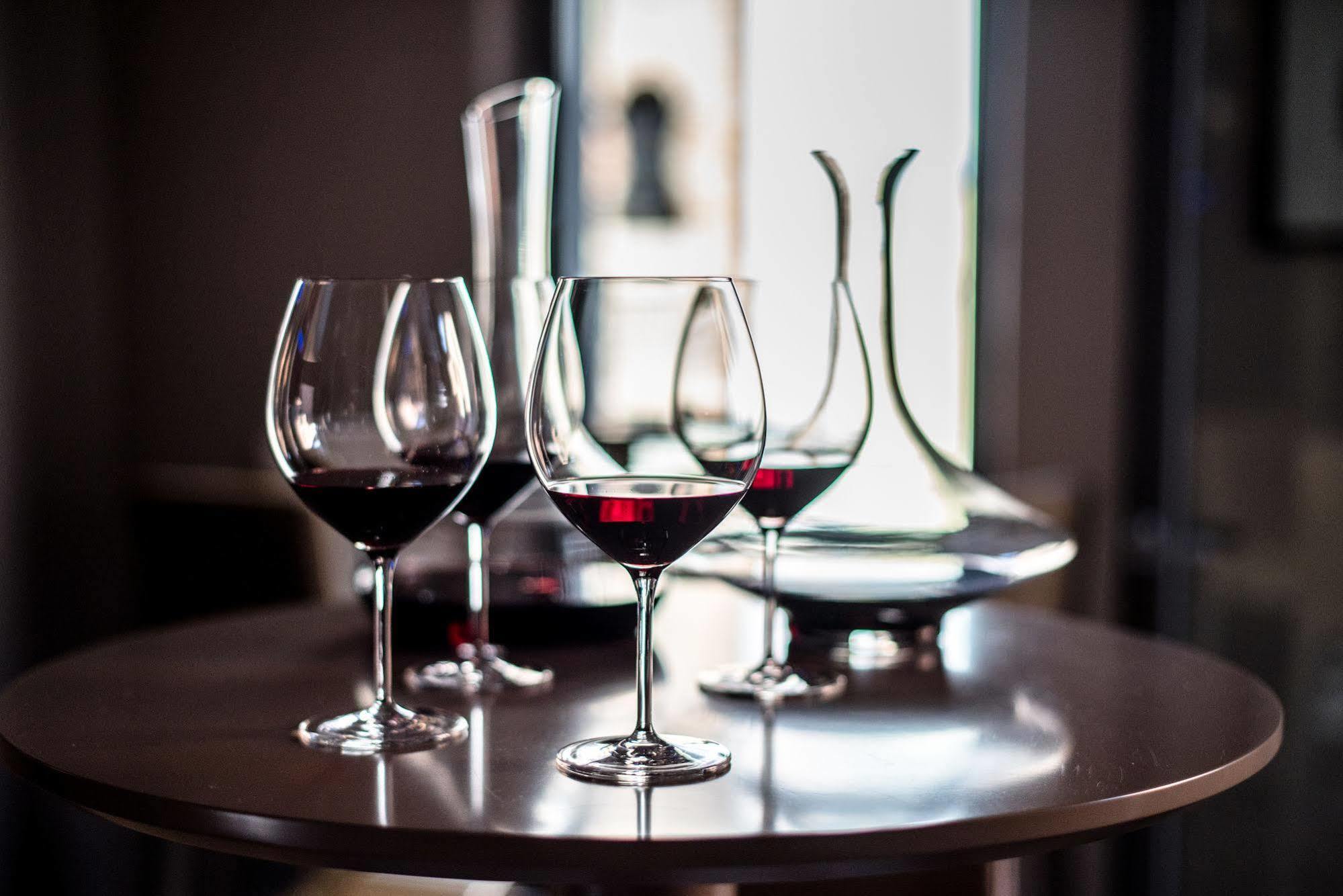 Uve Rooms & Wine Bar La Morra Bagian luar foto
